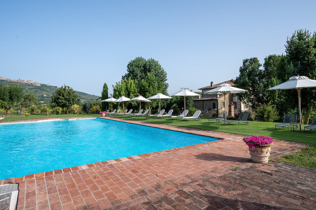 VILLA MECENATE