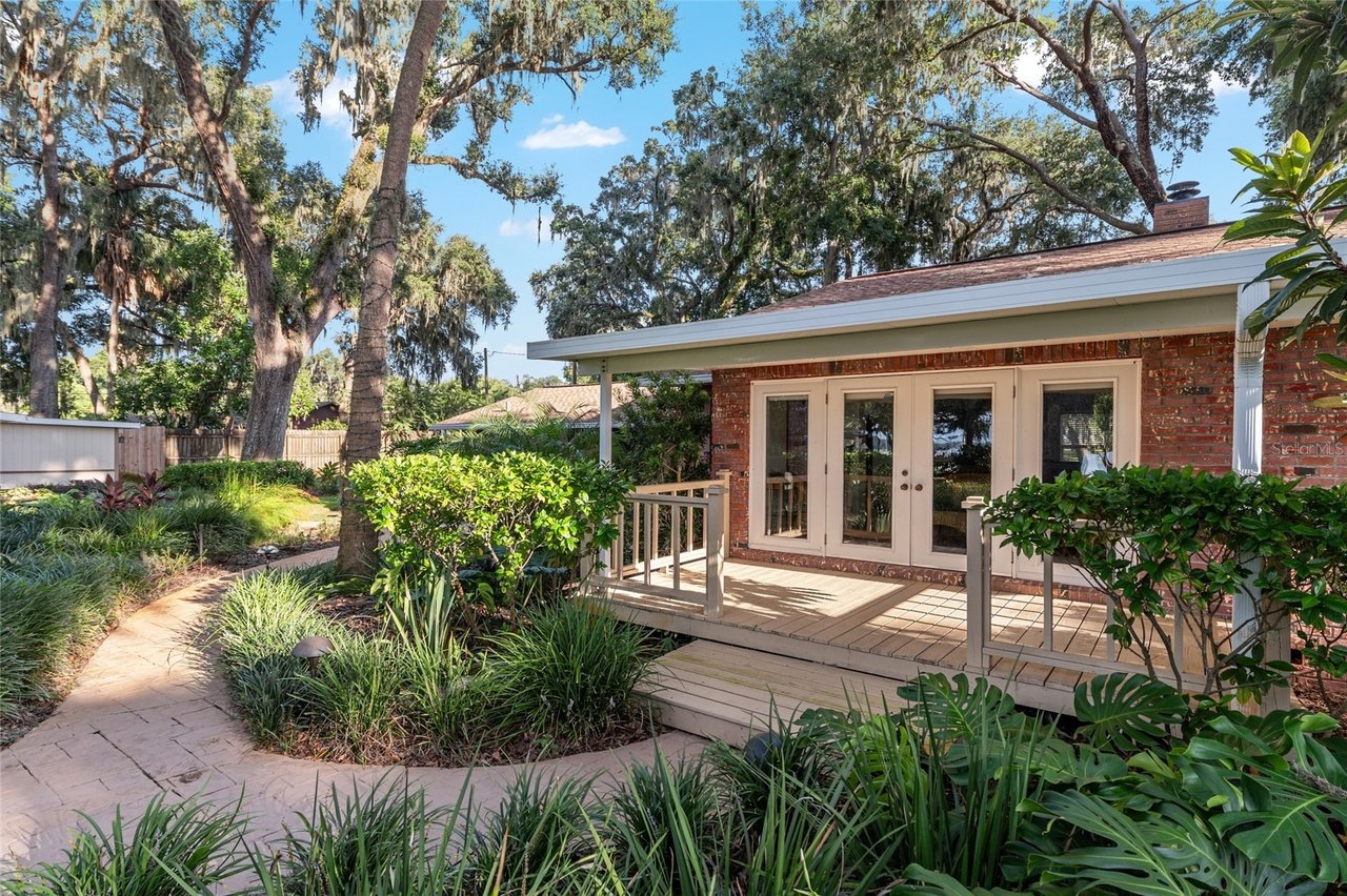 10745 SE Sunset Harbor Rd