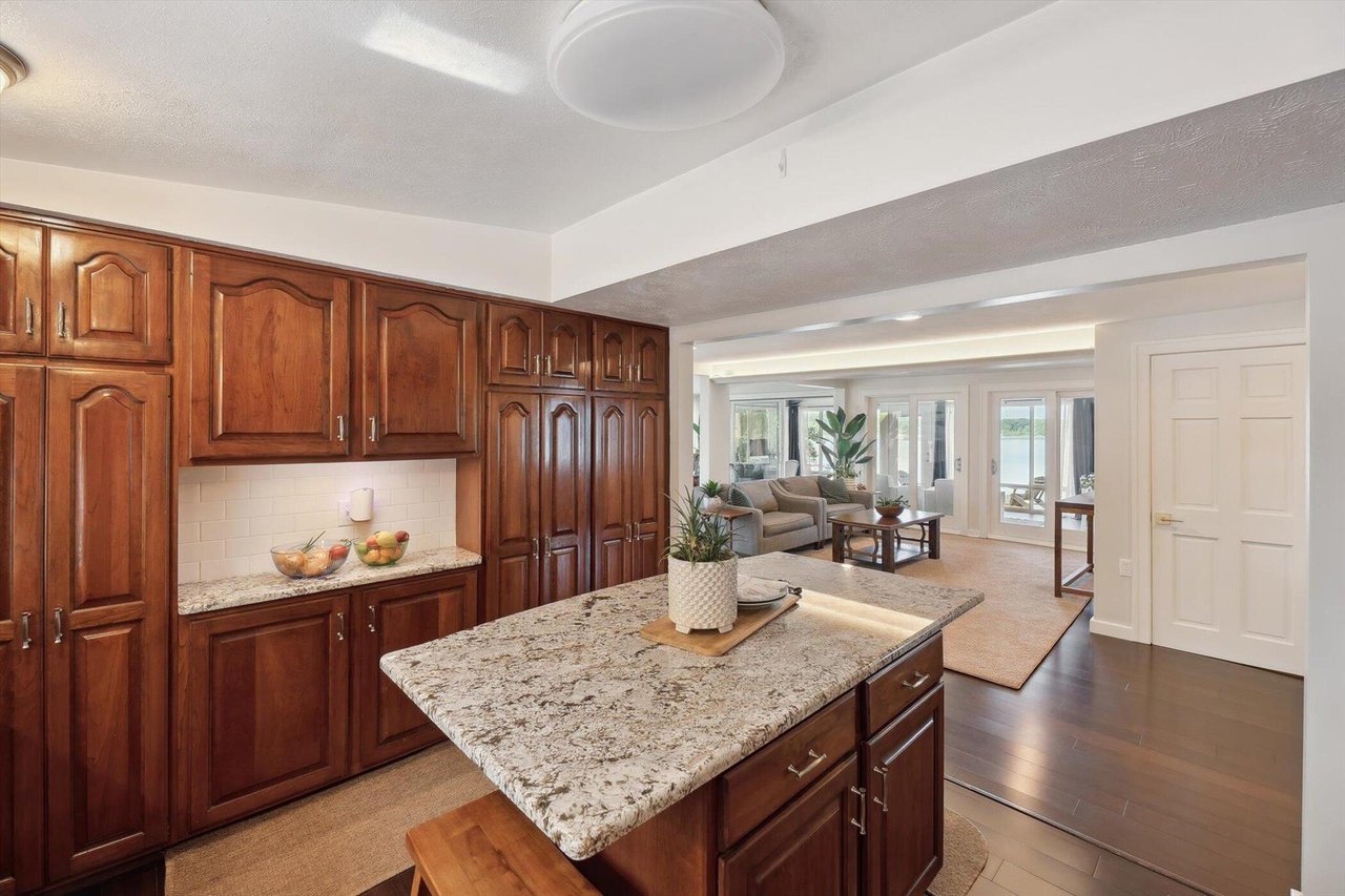 240 AQUAMARINE DRIVE