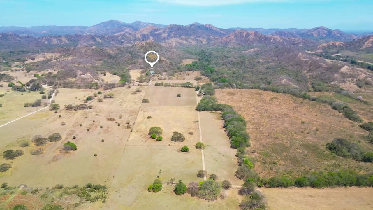 Prime 444-Acre Investment Opportunity 