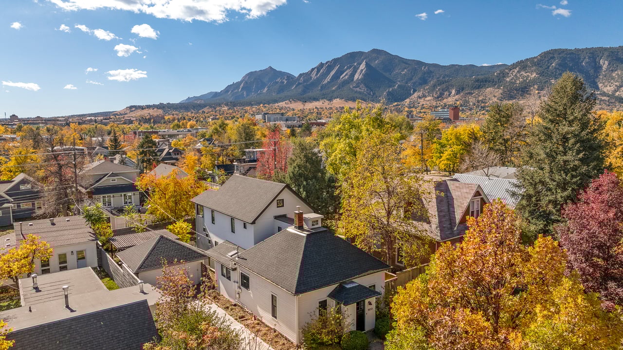 1830 Mapleton Avenue