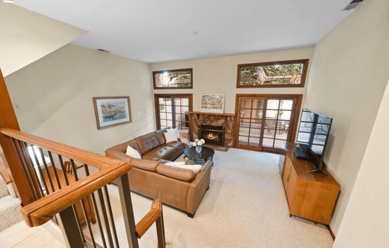 712 S Broadway #C, Redondo Beach