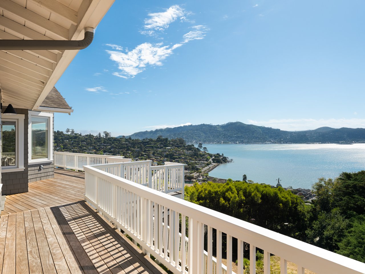 Extraordinary View Residence
