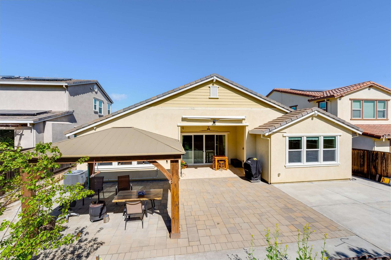 2904 Hanauma Bay Drive, Pittsburg