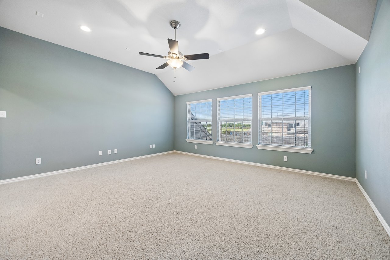 7001 Handen Drive