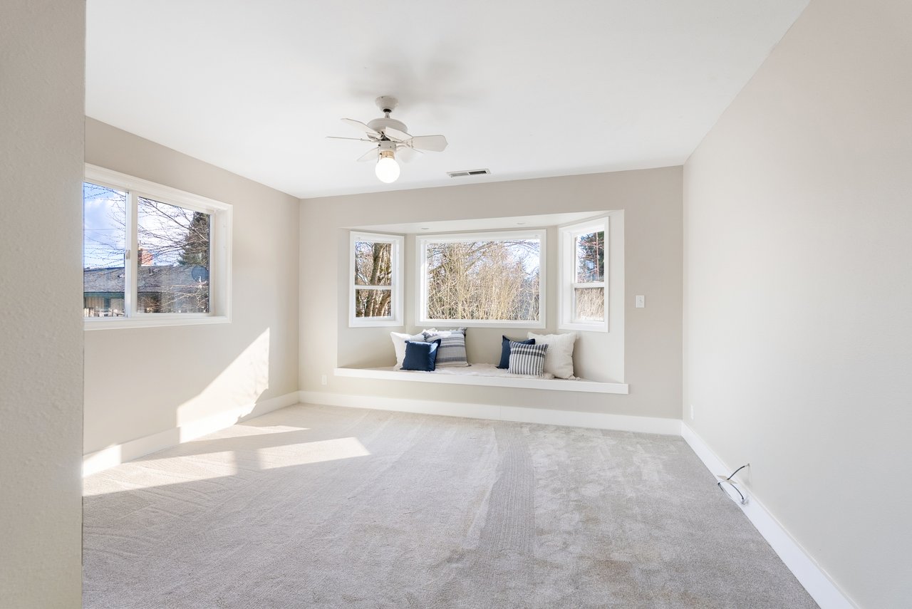  Dreamy Rambler on Over Half an Acre