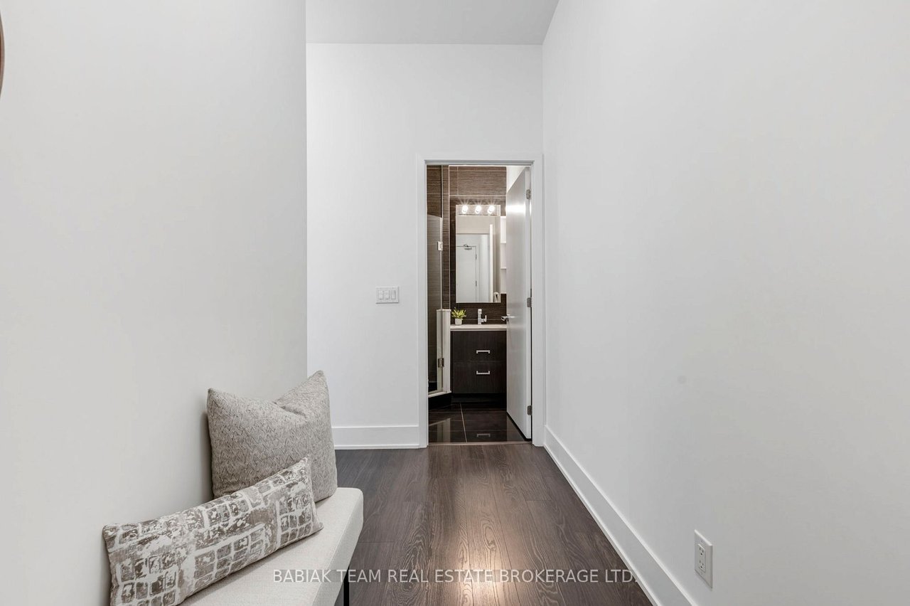 PENTHOUSE IN HIGHPARK CONDOS