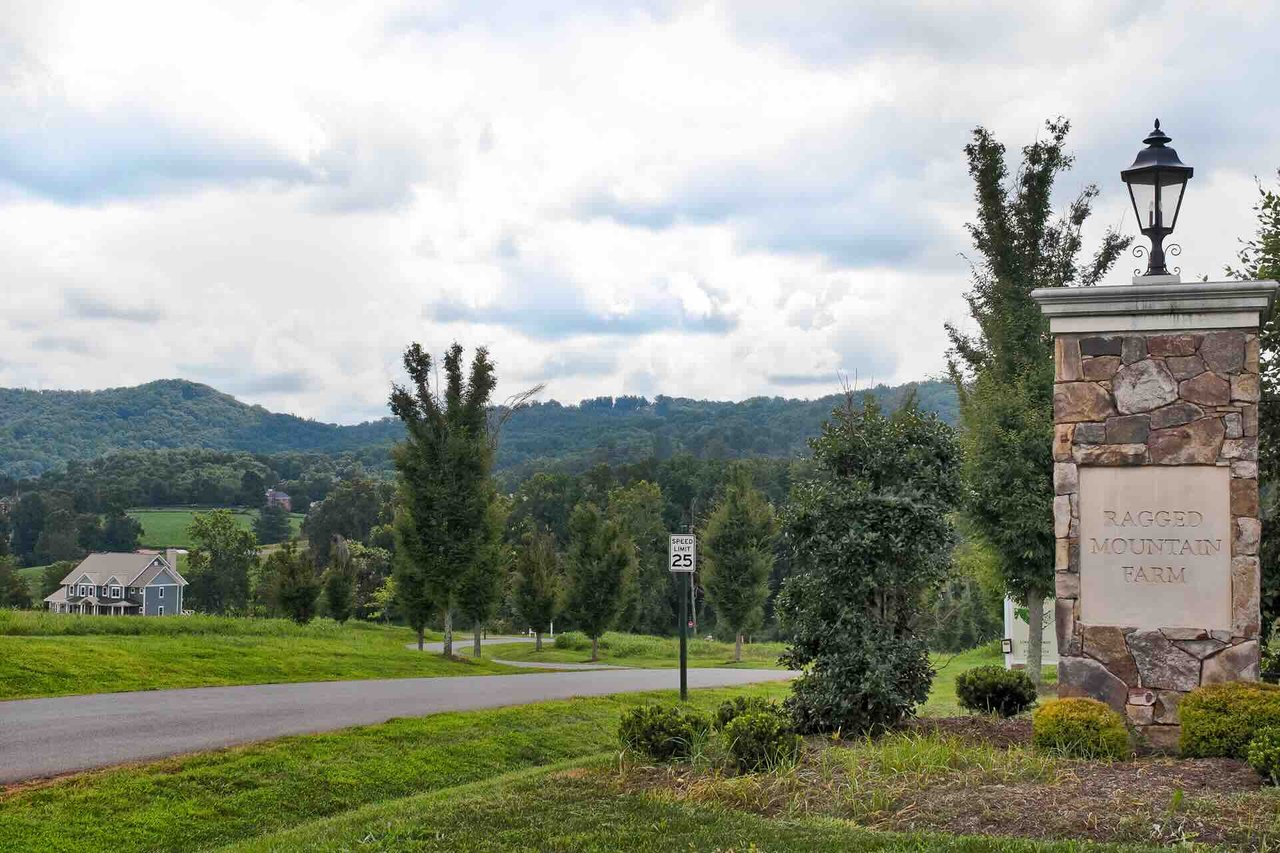 Ragged Mountain Farm