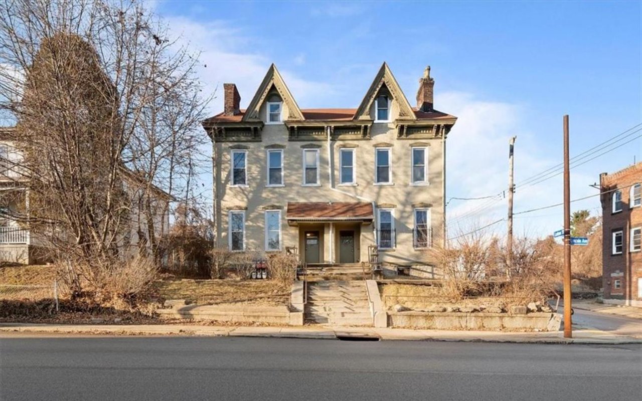 621 Lincoln Ave