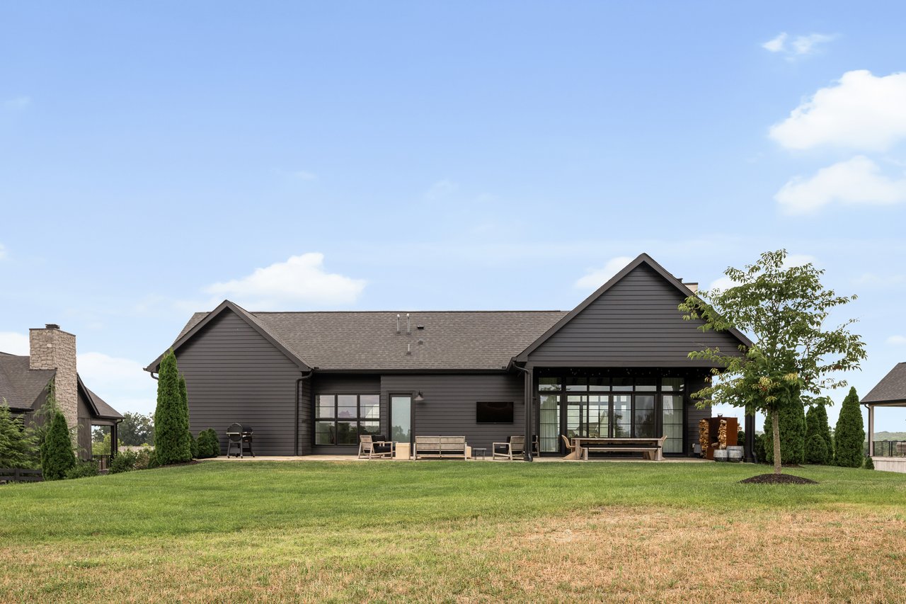 7365 Harlow Dr | Troubadour