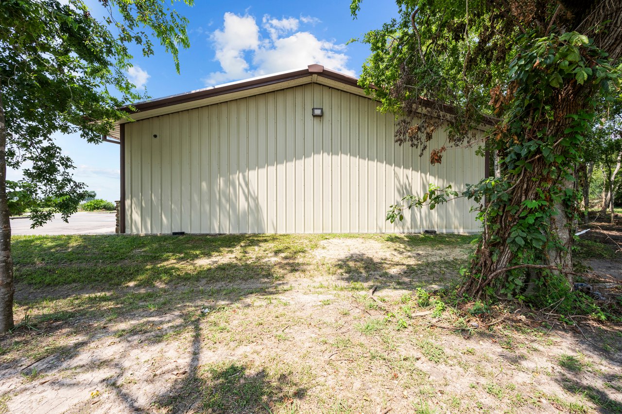 126 W Cedar Bayou Lynchburg Rd