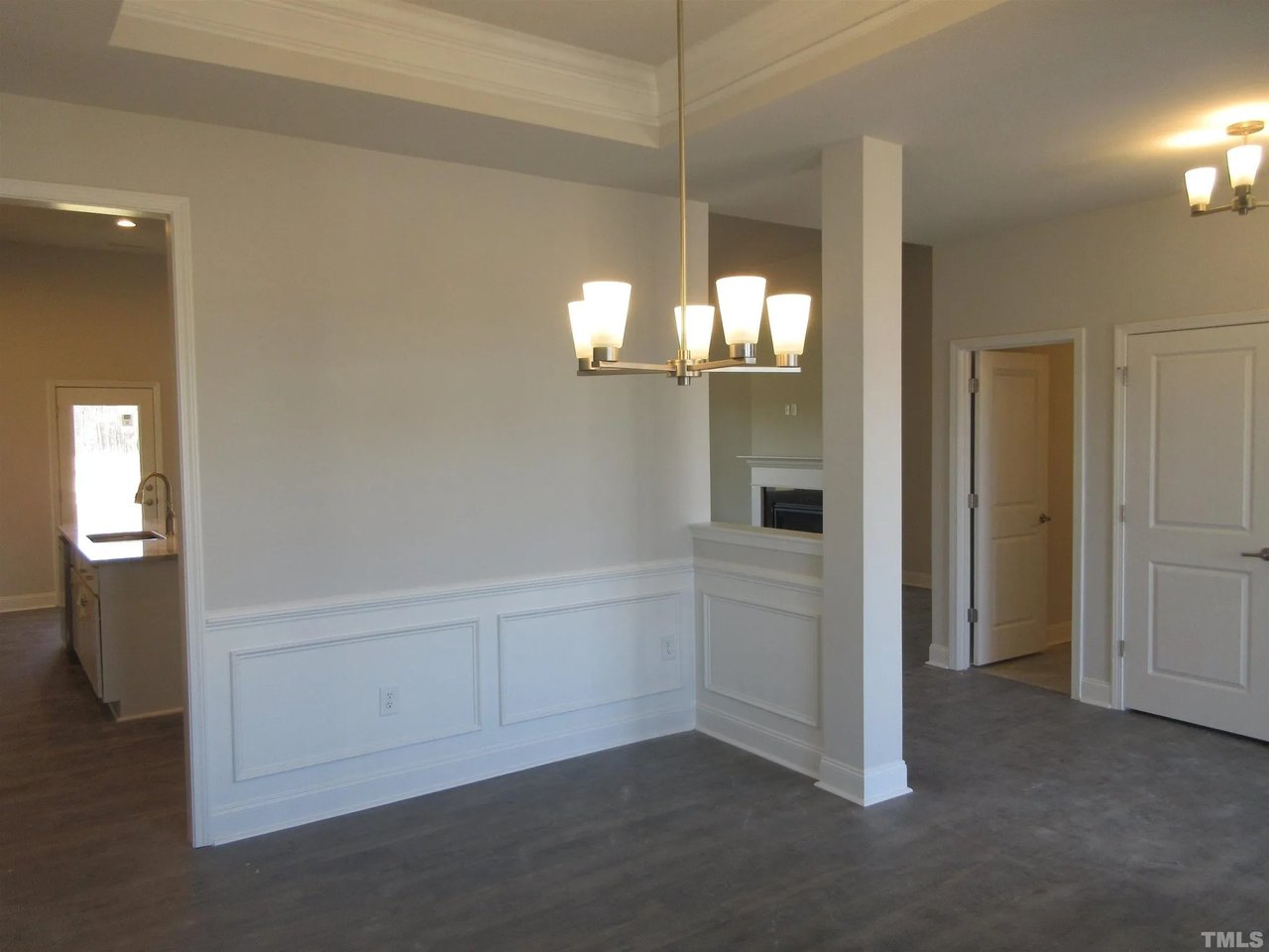 39 N Cousins Ct