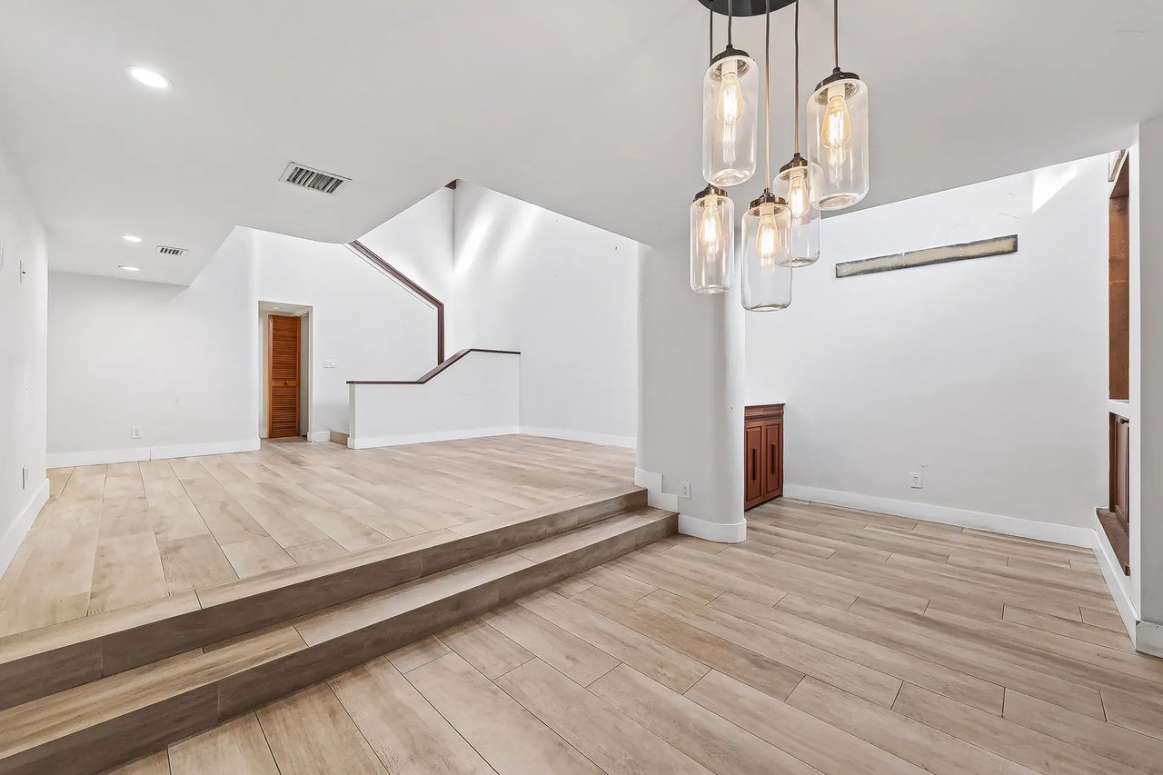 3192 Via Abitare Way