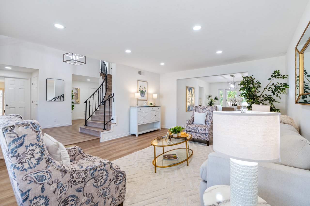 26982 Pueblonuevo Dr, Mission Viejo 92691	
