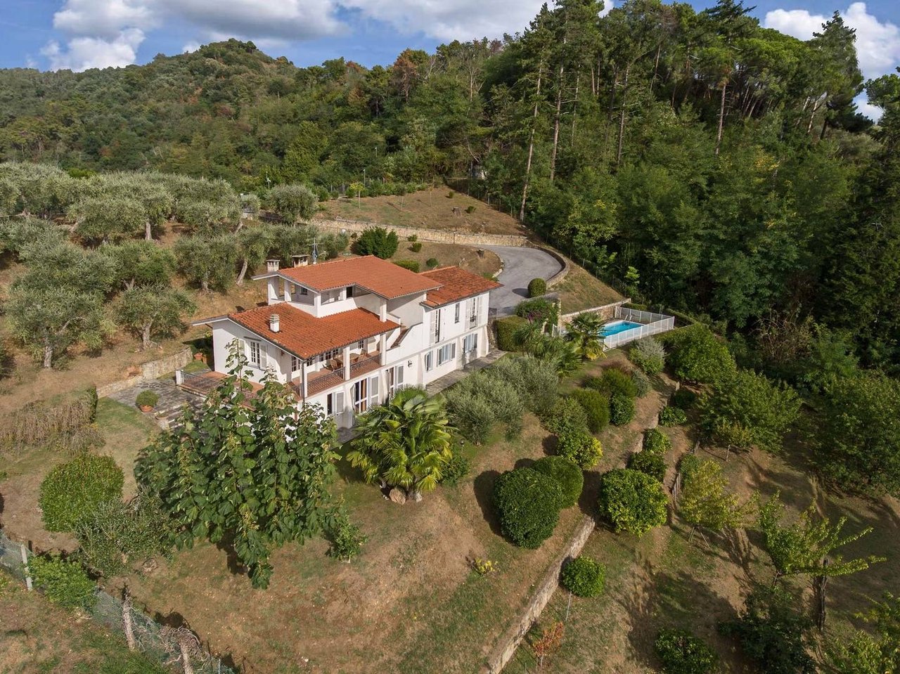 Villa Overlooking The Sea