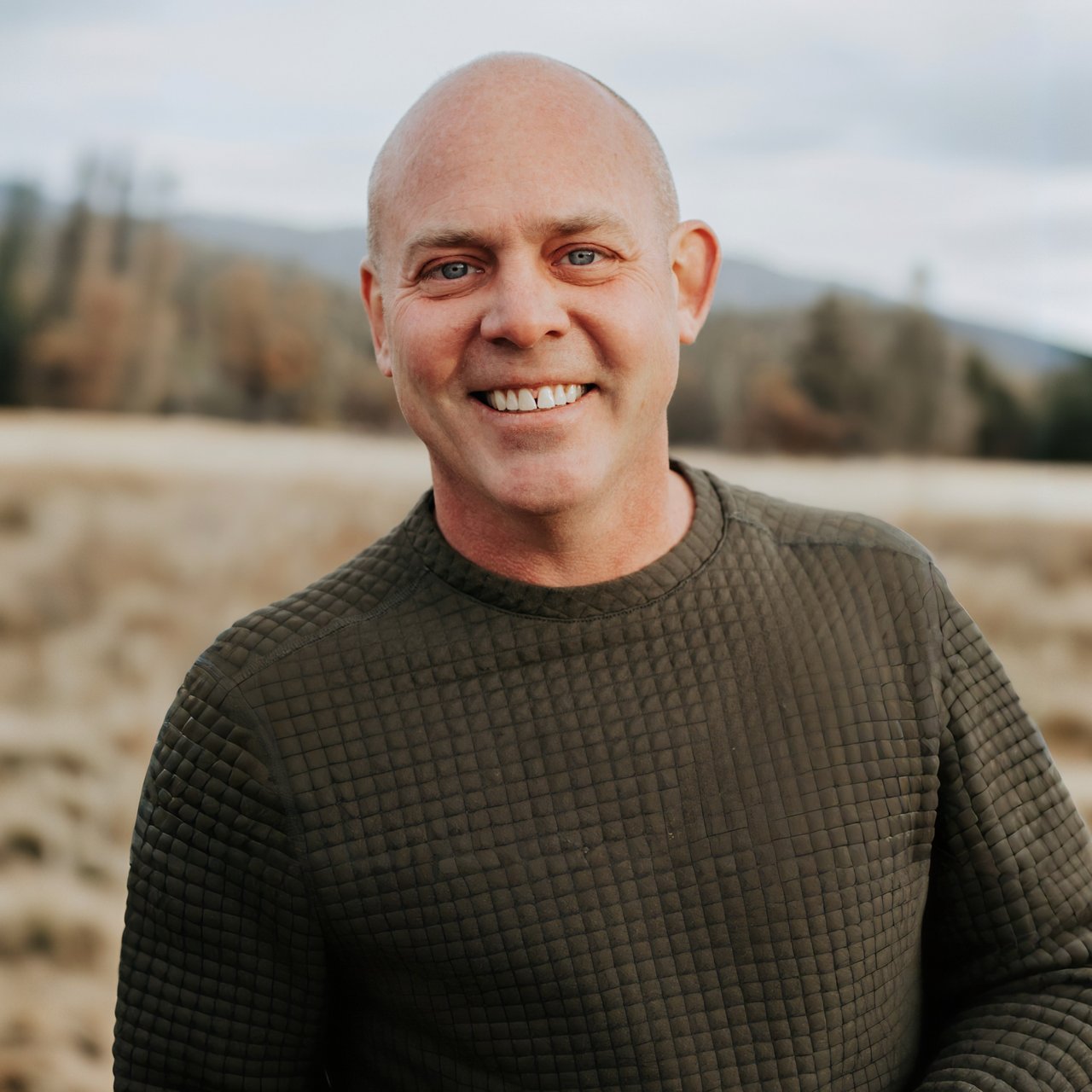 Tchukon Shanks Oakhurst, CA Real Estate Agent Headshot