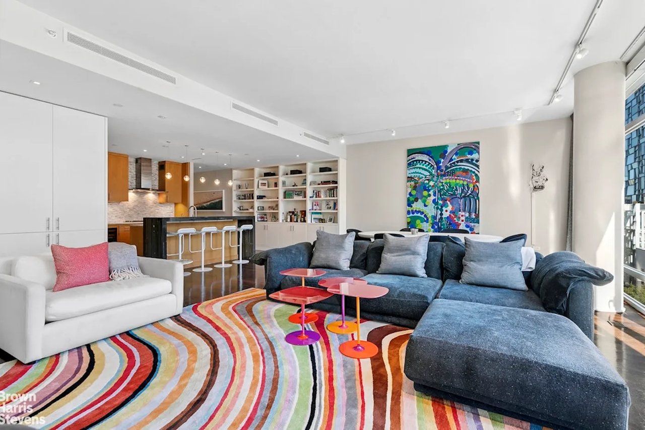 520 West 19th Street Unit: 6C
