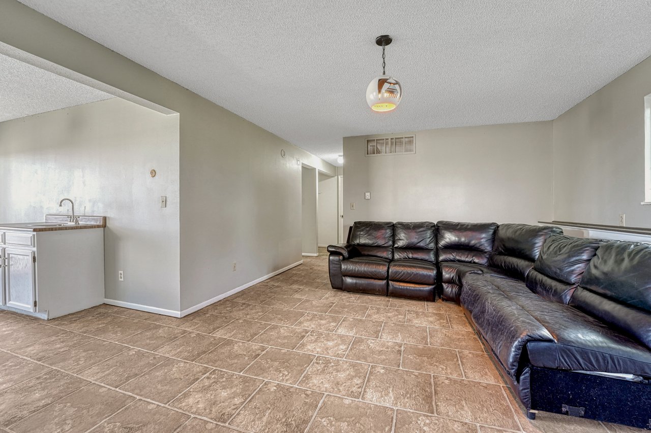 12895 Green Meadow Drive