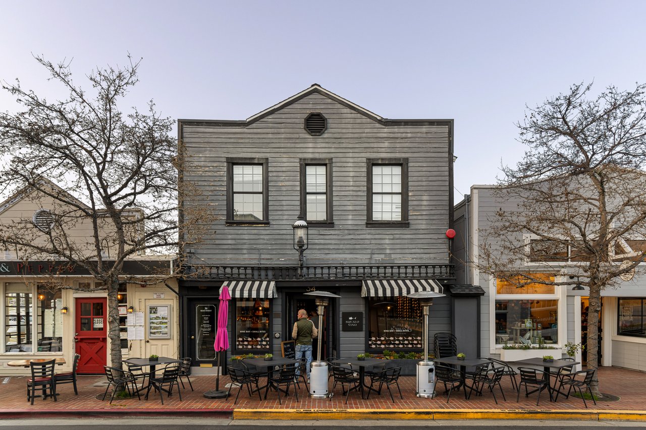 Luxury Condo with Sweeping Bay Views