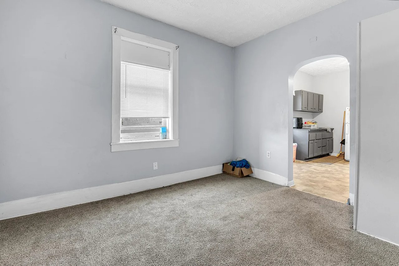 4947 Northcote Avenue, East Chicago, IN