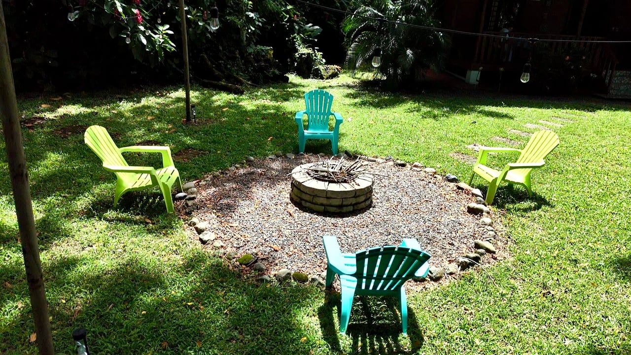 Riverside Cabin in Uvita | 0.98-Acre Estate with Room to Expand