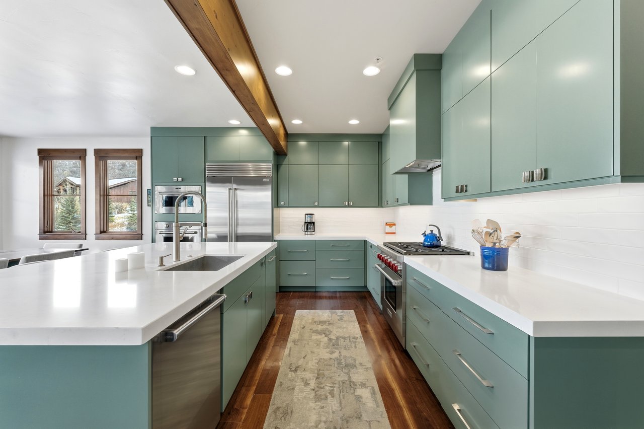 1419 APRIL MOUNTAIN DRIVE