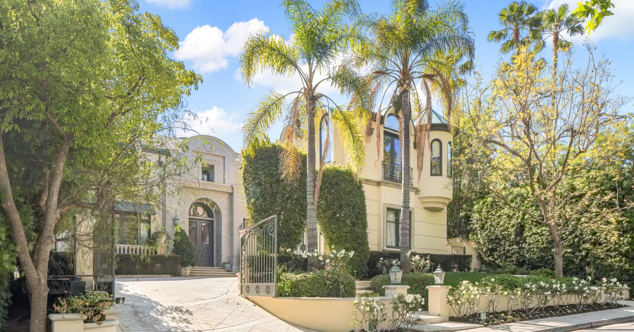 A world of luxury behind iron gates