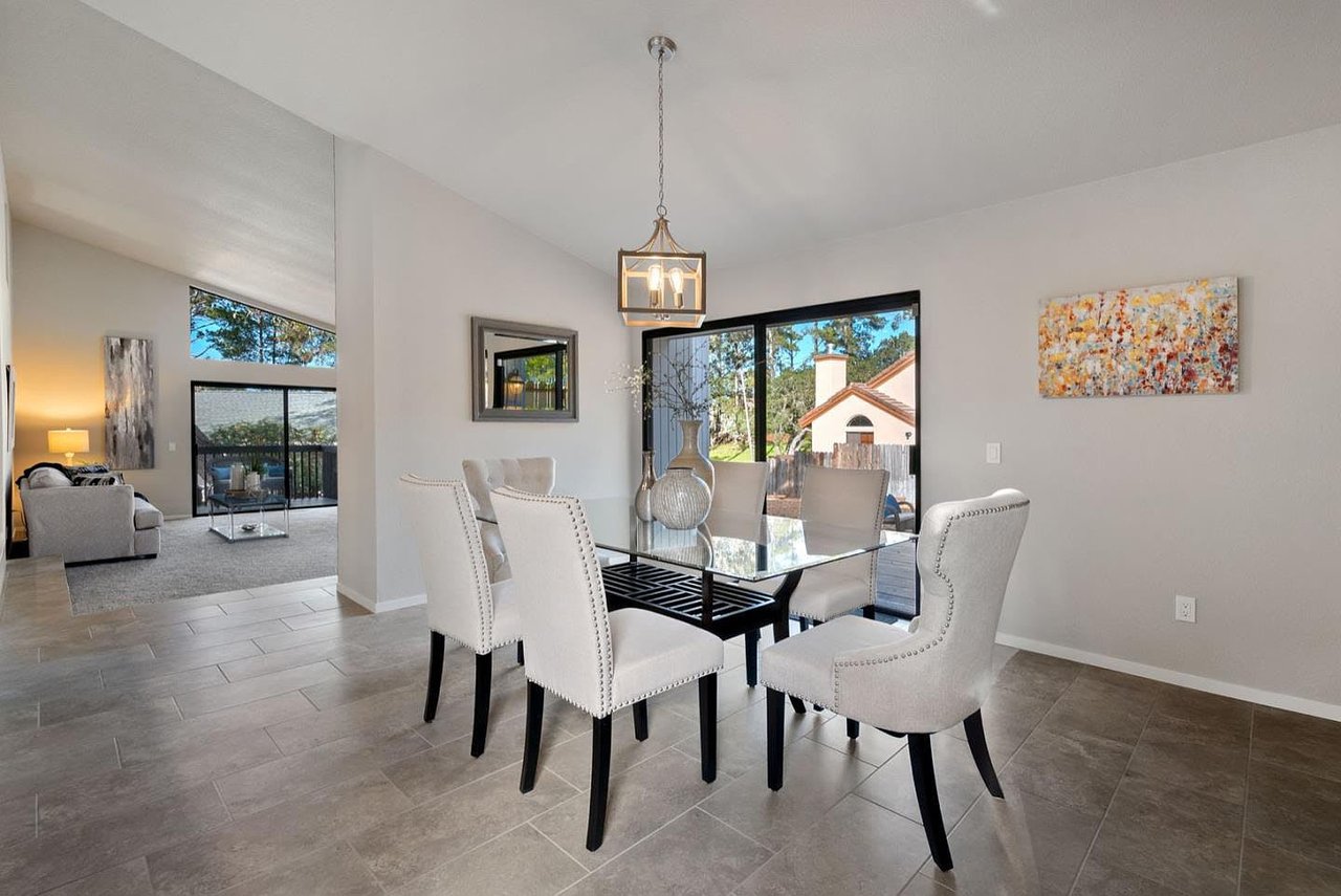 14 Antler Pl