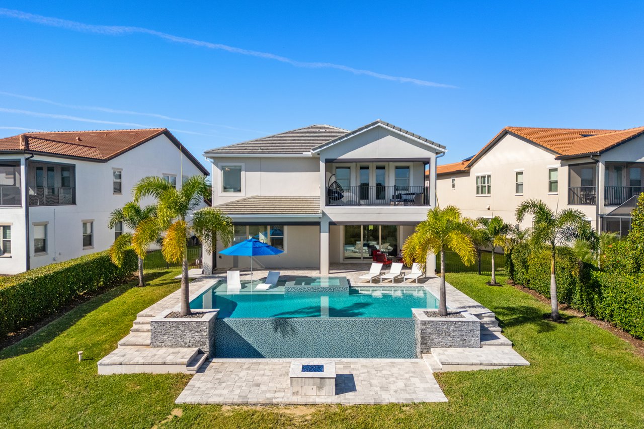 15606 Shorebird Lane