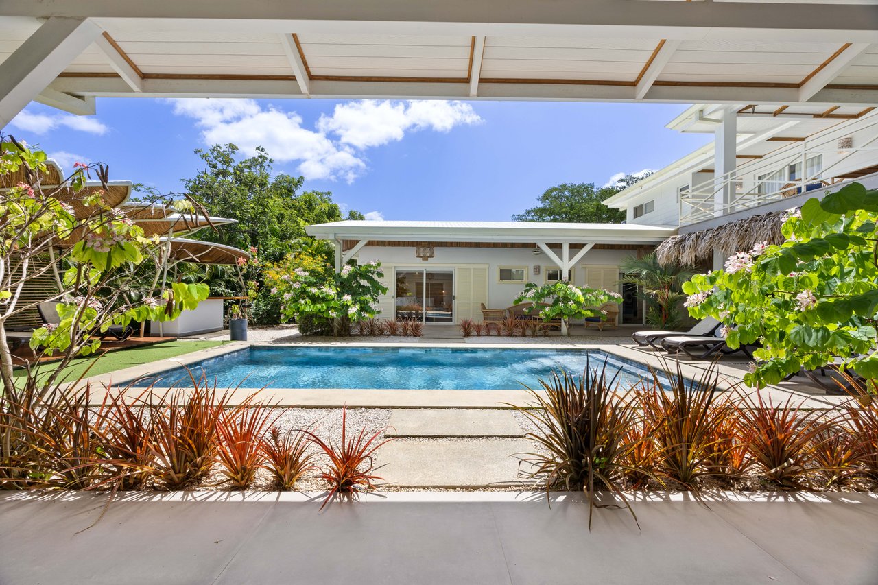 Casa Karibe | Vibrant 5-Bedroom Caribbean-Inspired Villa with Pool in Gated Tamarindo Community