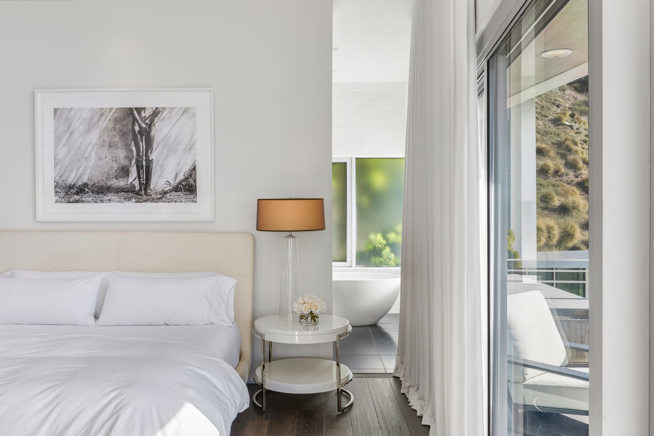 Upper Victoria Beach