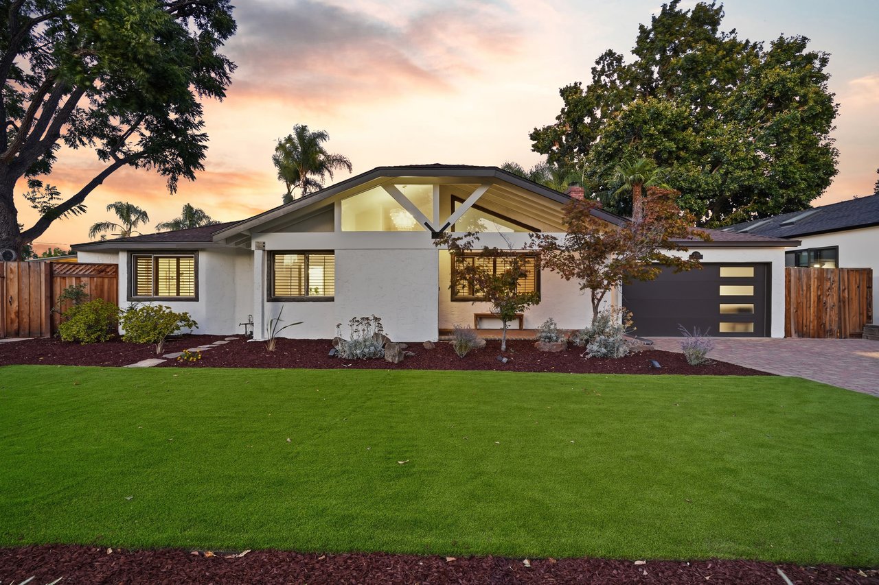 900 Eden AVE