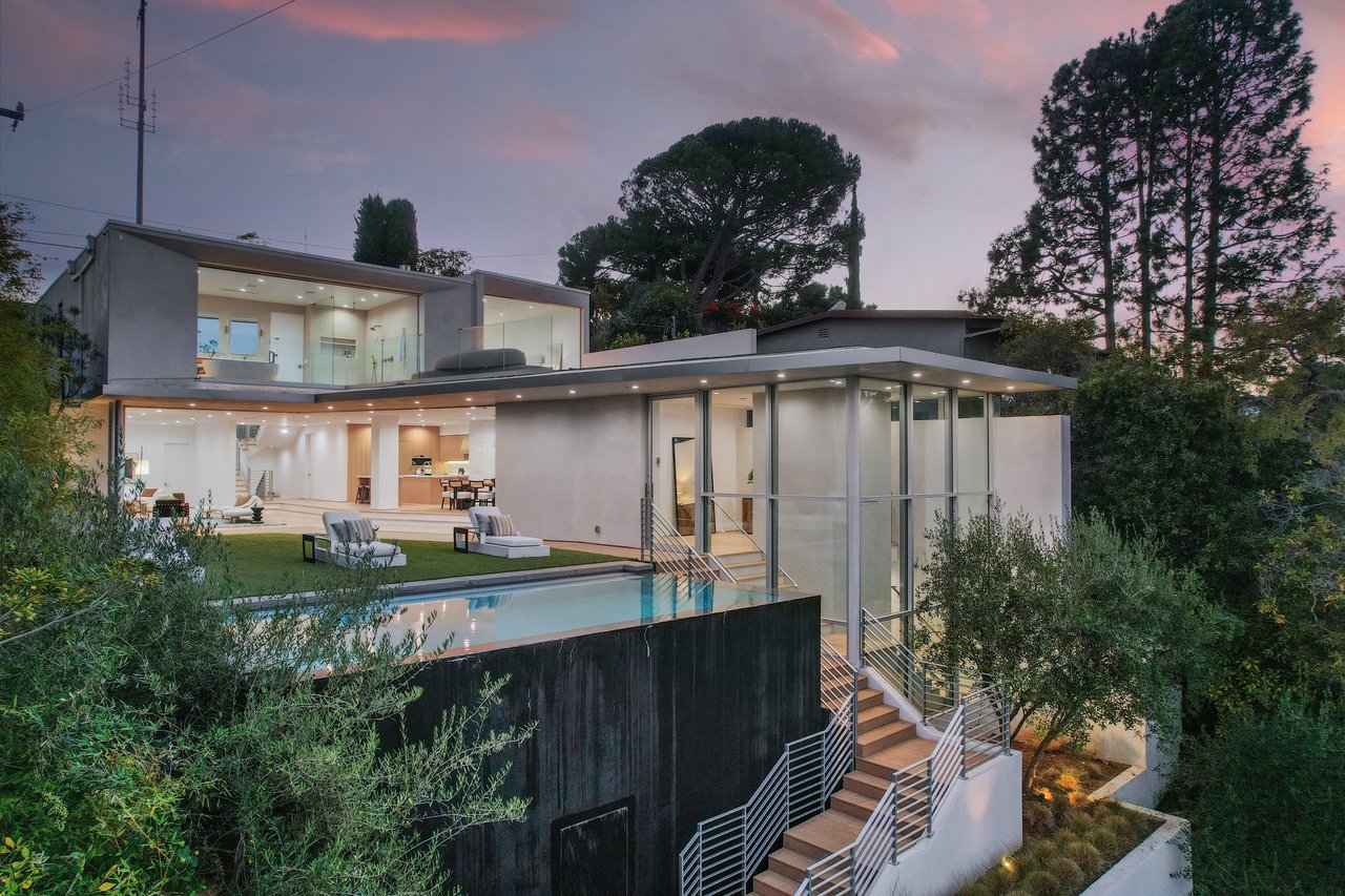 926 Centinela Avenue, Santa Monica