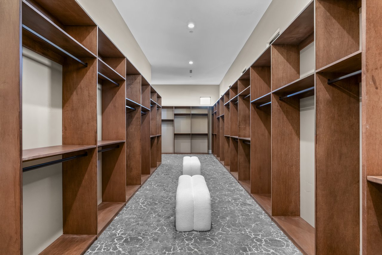 9 Stonecutter Court