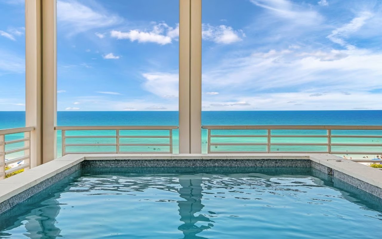 On The Gulf In Seaside | Remarkable New Build