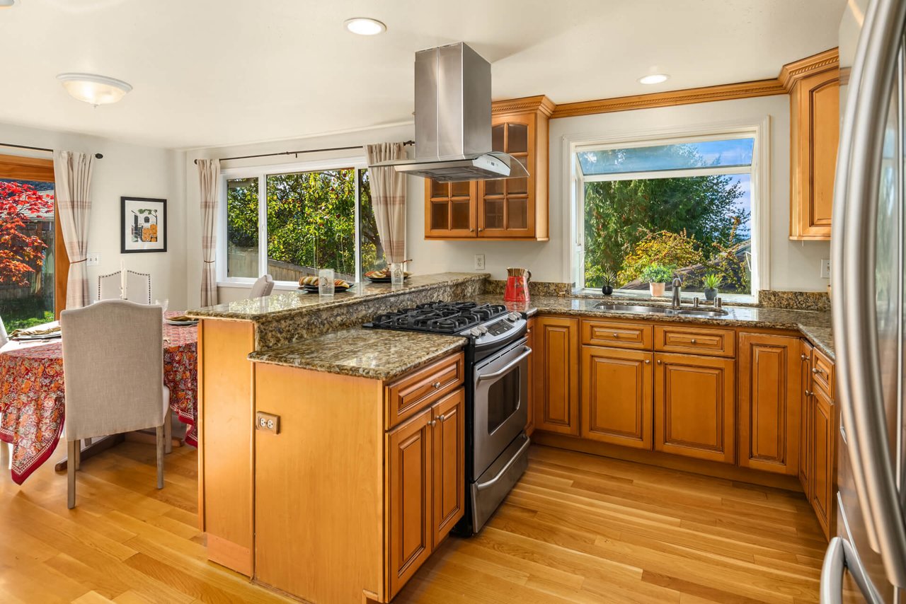 4111 SW Austin Street