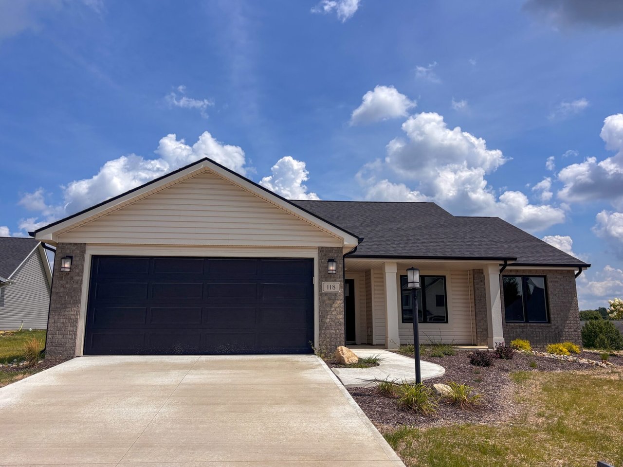 118 Sunset Dr