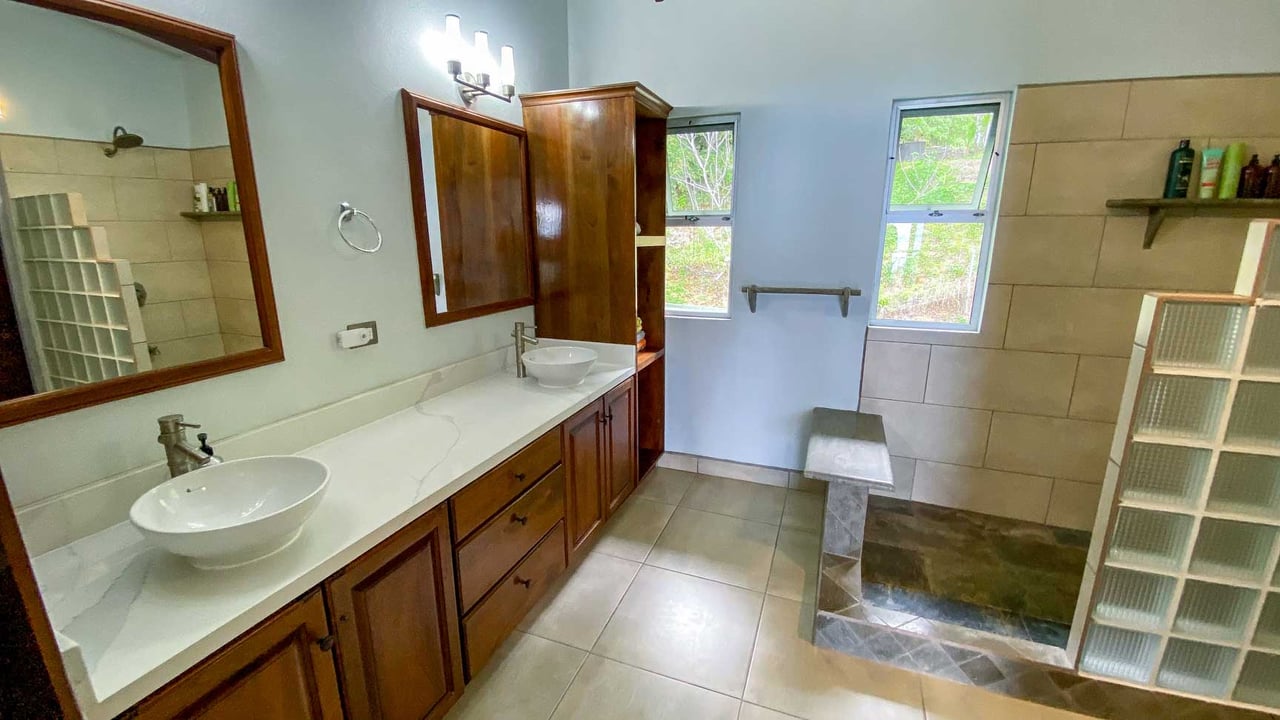 3-Bed Ocean View Home Near Ojochal, Costa Rica | 2.75 Acre Jungle Property