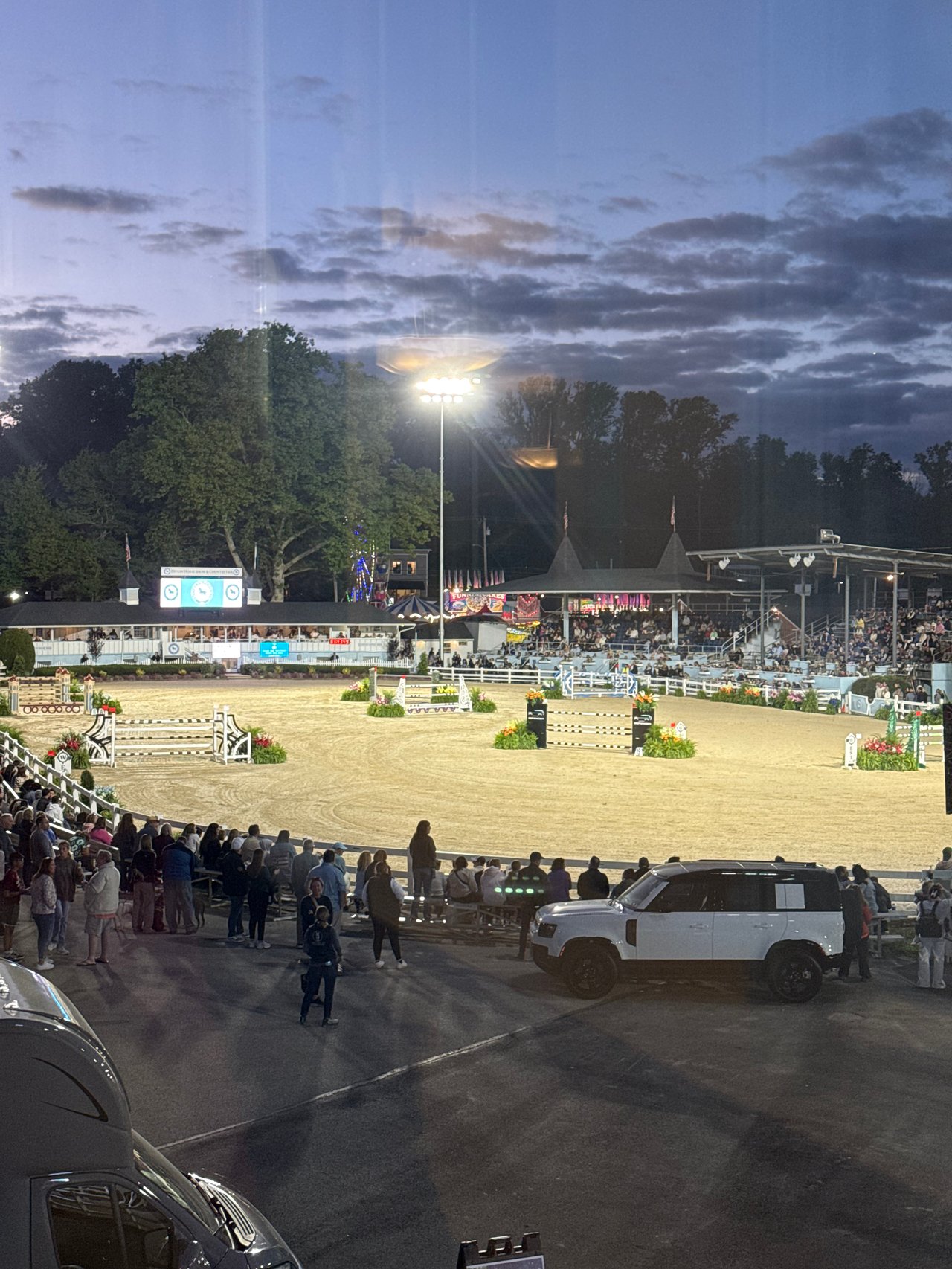 Devon Horse Show 2026: Final Jump-Off, Devon Club VIP Evening & Main Line Equestrian Elegance