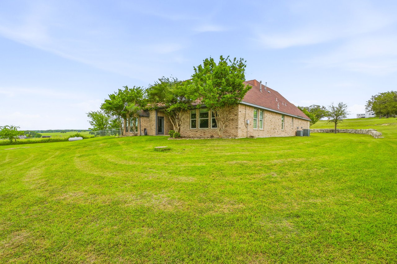 Bentwater Equine Estate