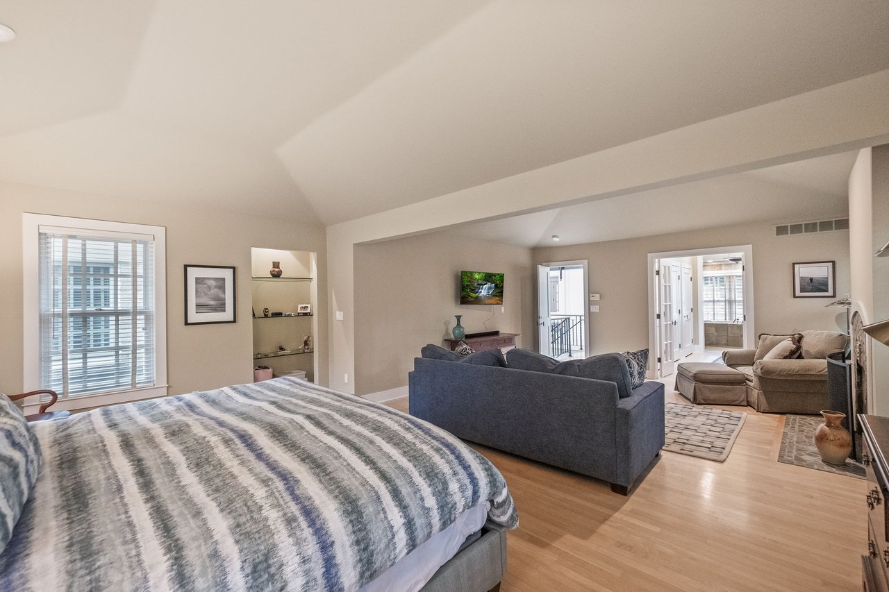 5425 Brookdale Rd, Bloomfield Hills, MI 48304