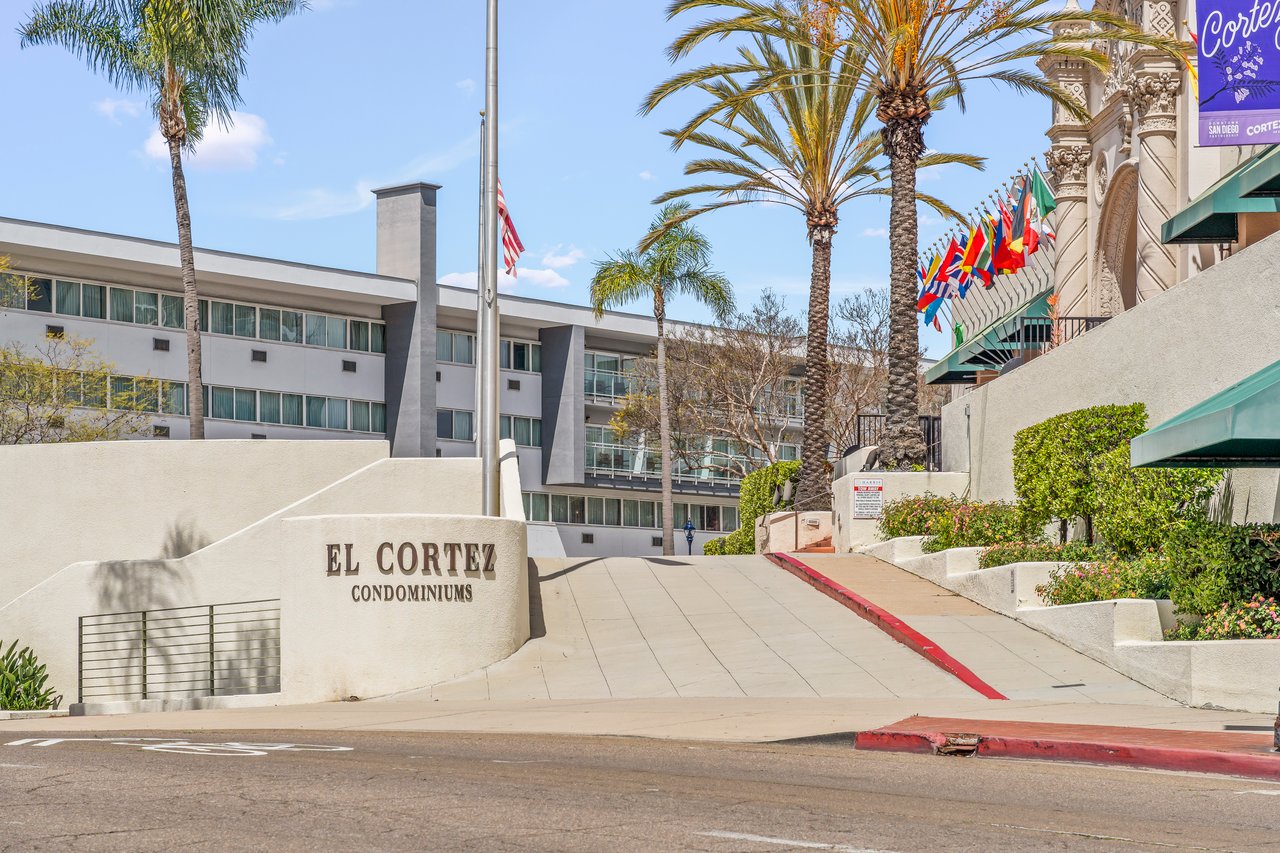 El Cortez