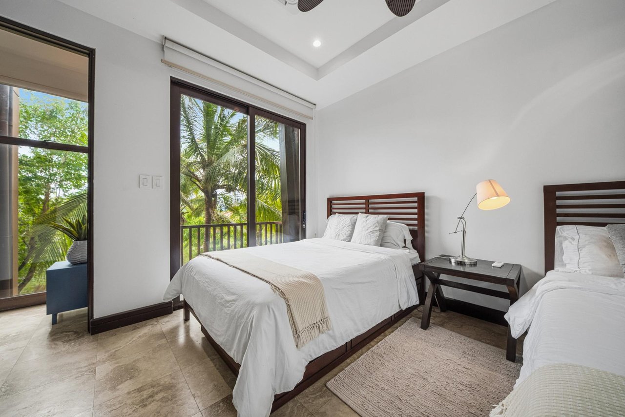 Azul Paraiso 8C, Luxury Ocean View Condo with Panoramic Papagayo Gulf Views