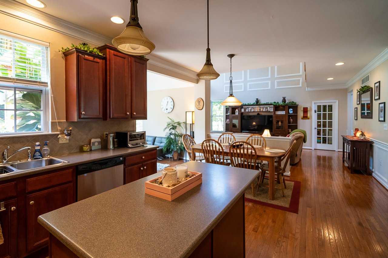 4800 Curly Horse Drive