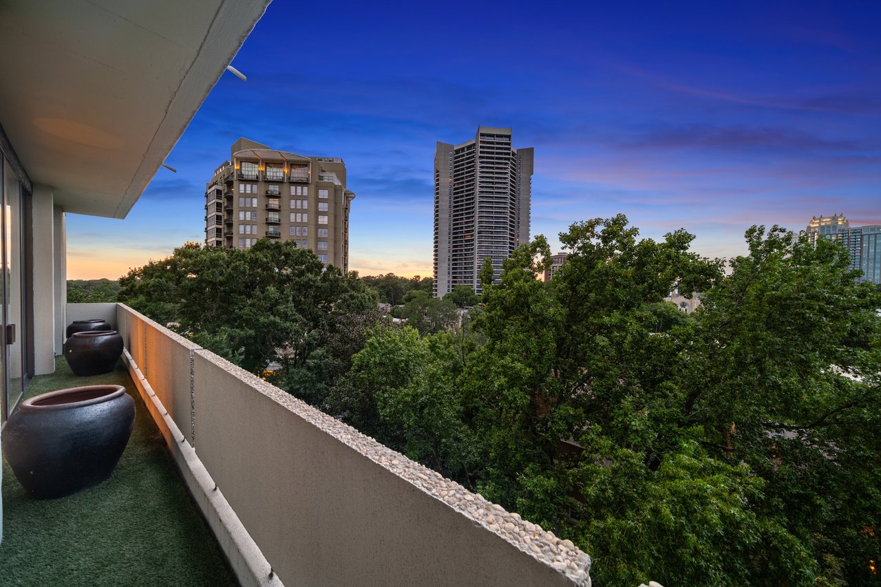 2575 Peachtree Road NE Unit 12D