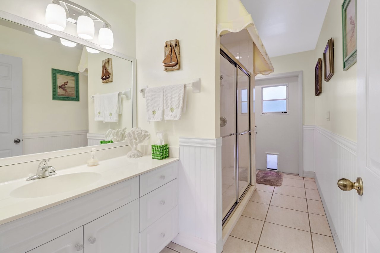 10875 Sea Coral Ct