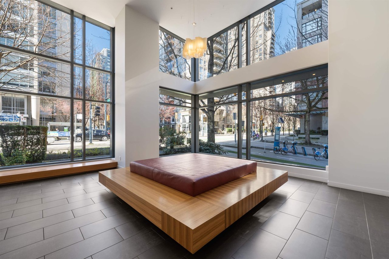 1902-1010 Richards Street, Vancouver
