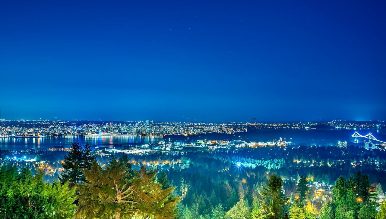 209 Rondoval Cres