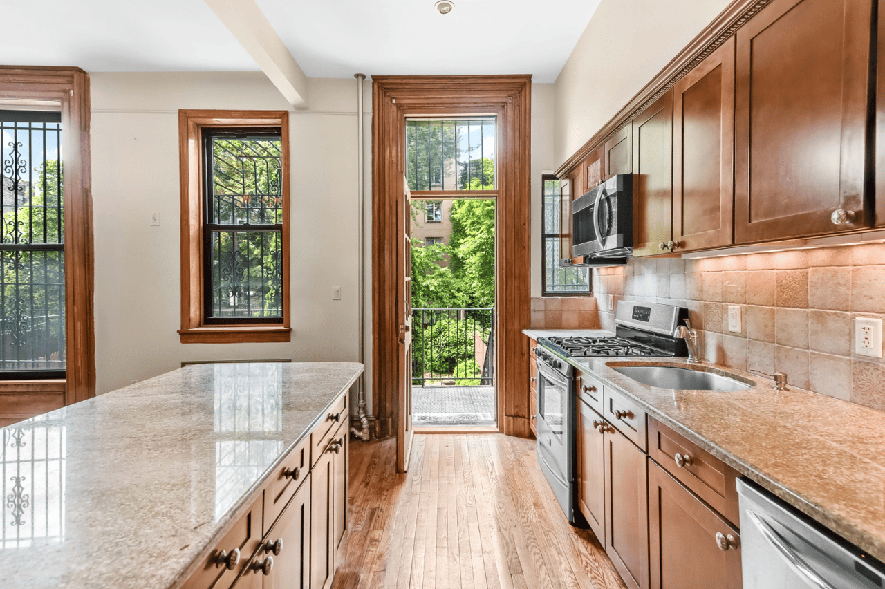 538 Pacific Street, Apt TOWNHOUSE