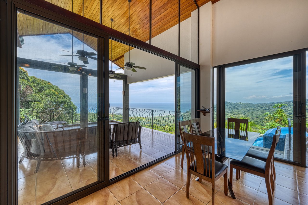 Best Views in Dominical – Home with Apartment and Infinity Pool